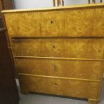 677 6011 CHEST OF DRAWERS